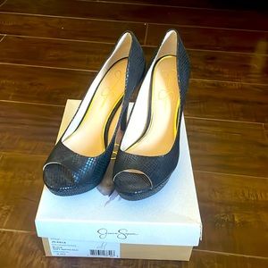 Jessica Simpson KELII Black Platform pumps 8.5 new in box